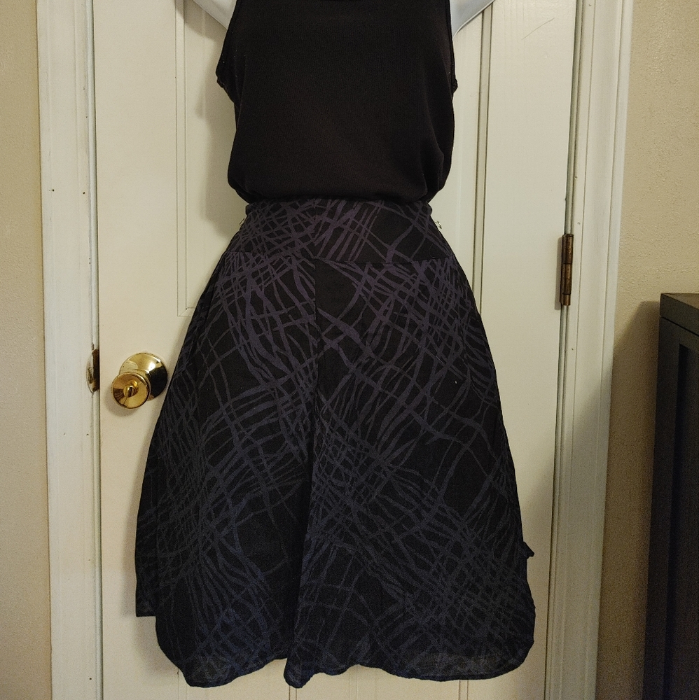 Black and blue a line linen skirt.